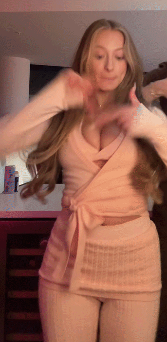 wkMFTQ.gif